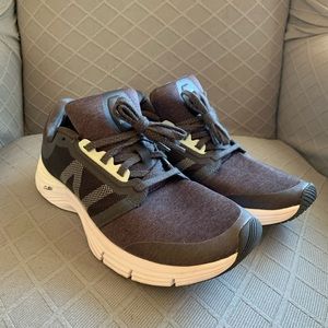 New Balance sneakers size 8.5